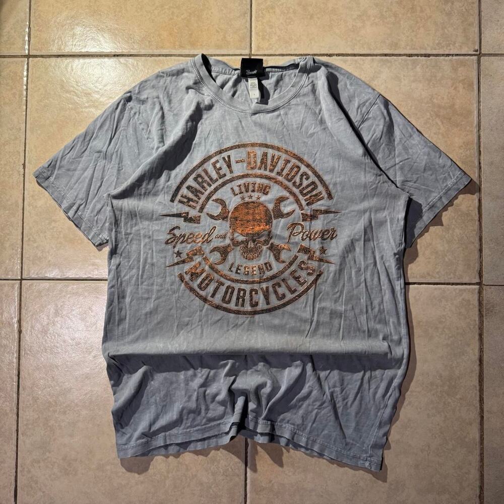 Vintage y2k harley davidson gray tee Size L in Mens